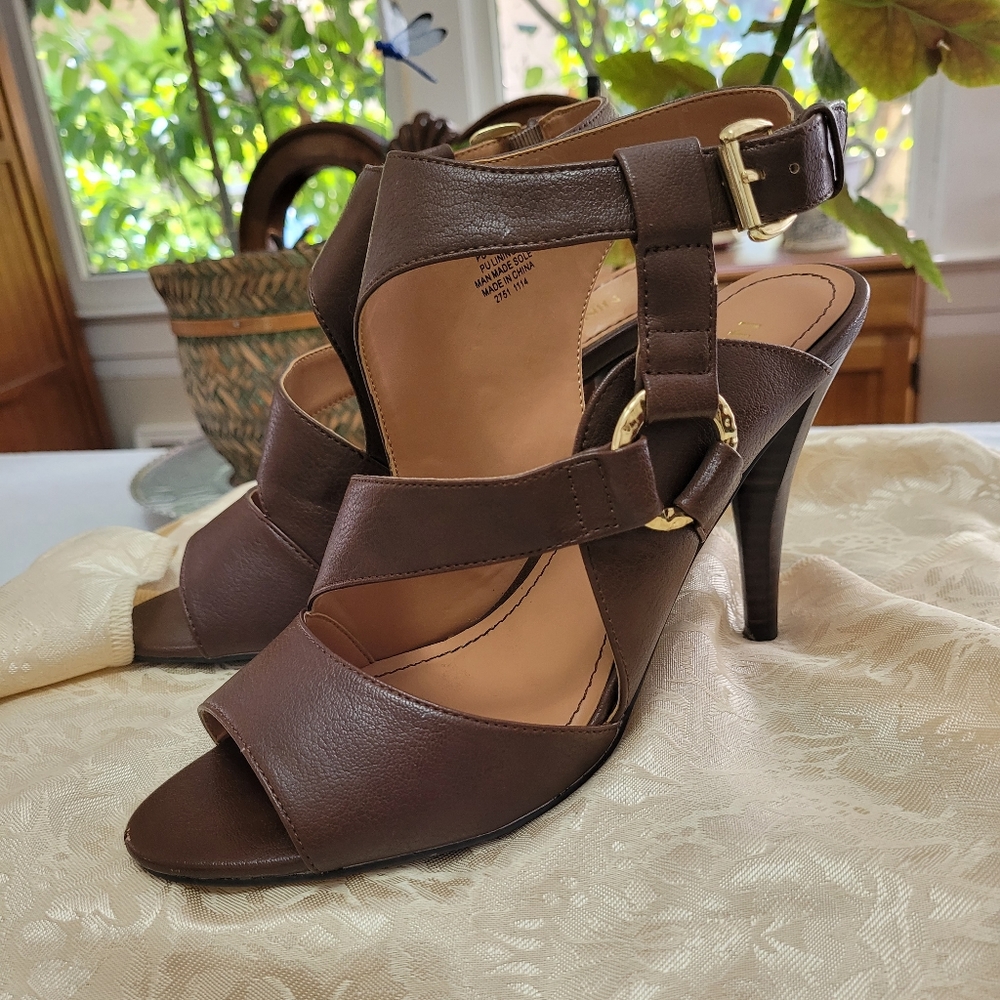 Size seven and a half heels by Nine West